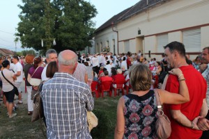 Kirchweihplatz_Sanktanna_Aug_2014